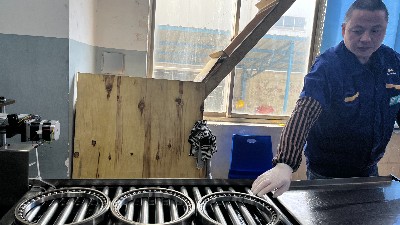 機床配（pèi）對軸承