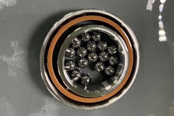 混合陶瓷球軸承為什麽適合高速主軸